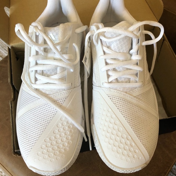 adidas courtjam bounce w